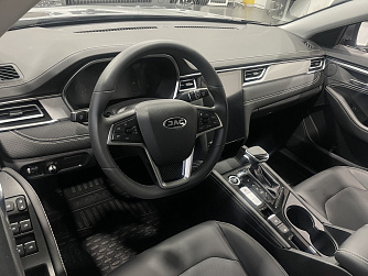JAC J7 LUXURY 1,5T CVT 2WD