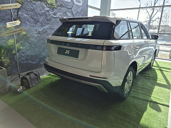 JAECOO J6 1.5T DCT6 Urban