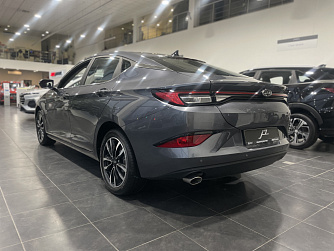 JAC J7 LUXURY 1,5T CVT 2WD